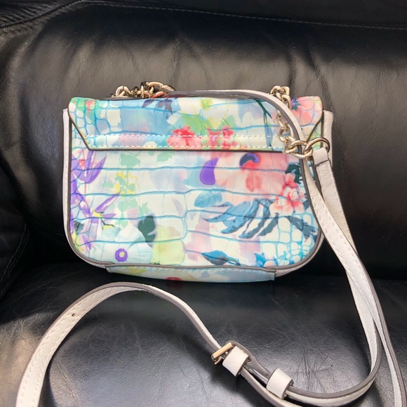 Flowers Accent Guess Small Purse - Picture 2 of 9